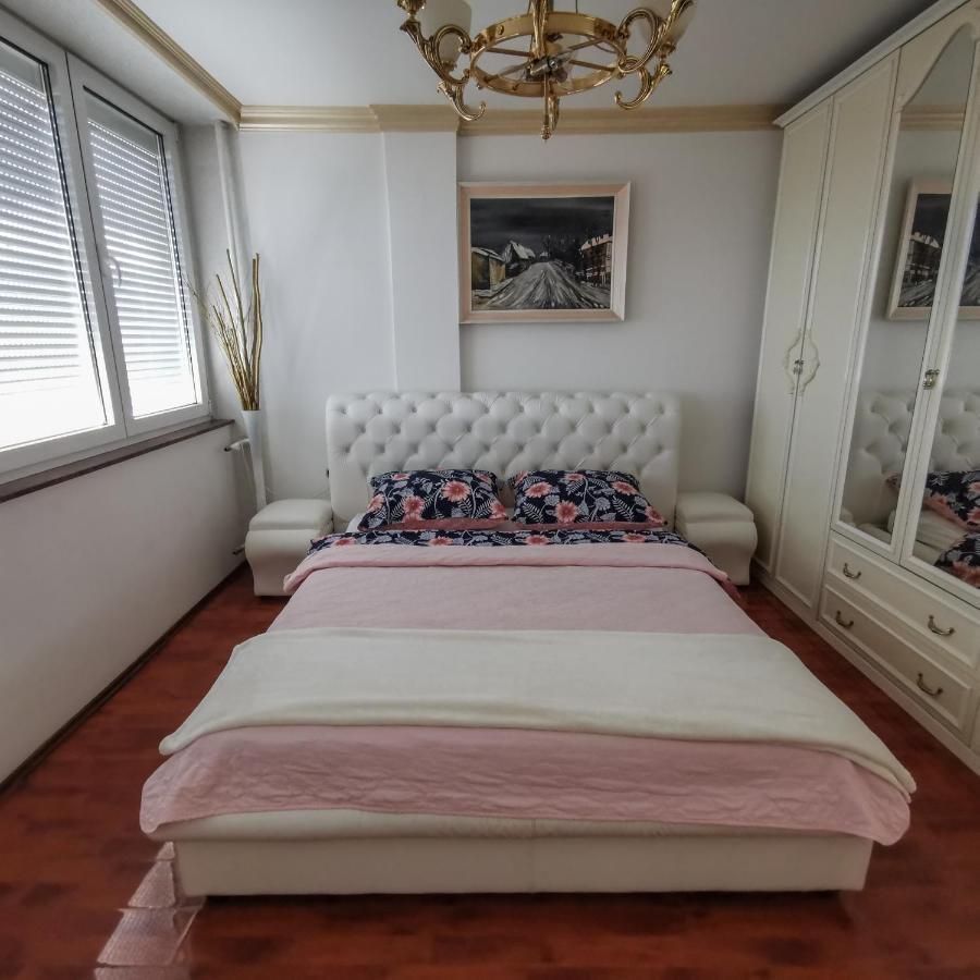 City View Apartment บันยาลูกา ภายนอก รูปภาพ